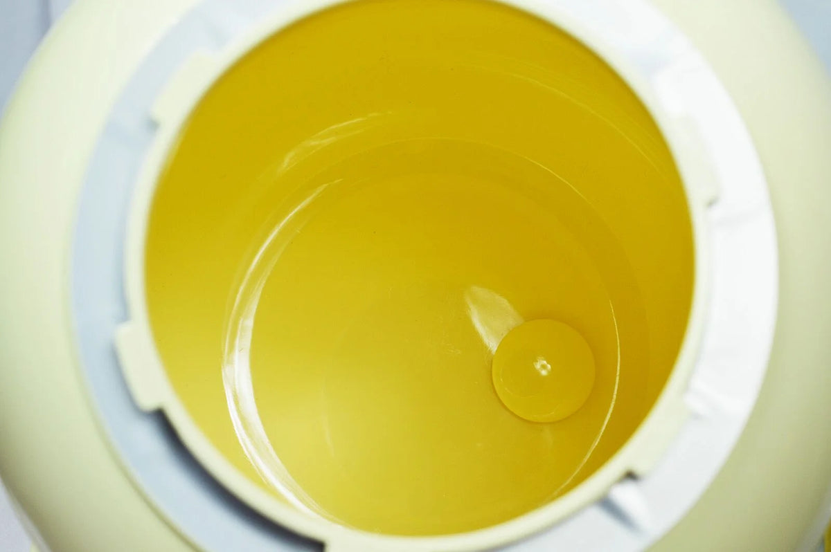 Non-electric Portable Mini Washing Machine (Yellow) G621415