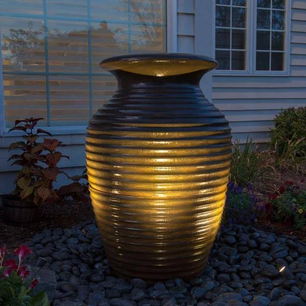 Large Rippled Urn Z63220