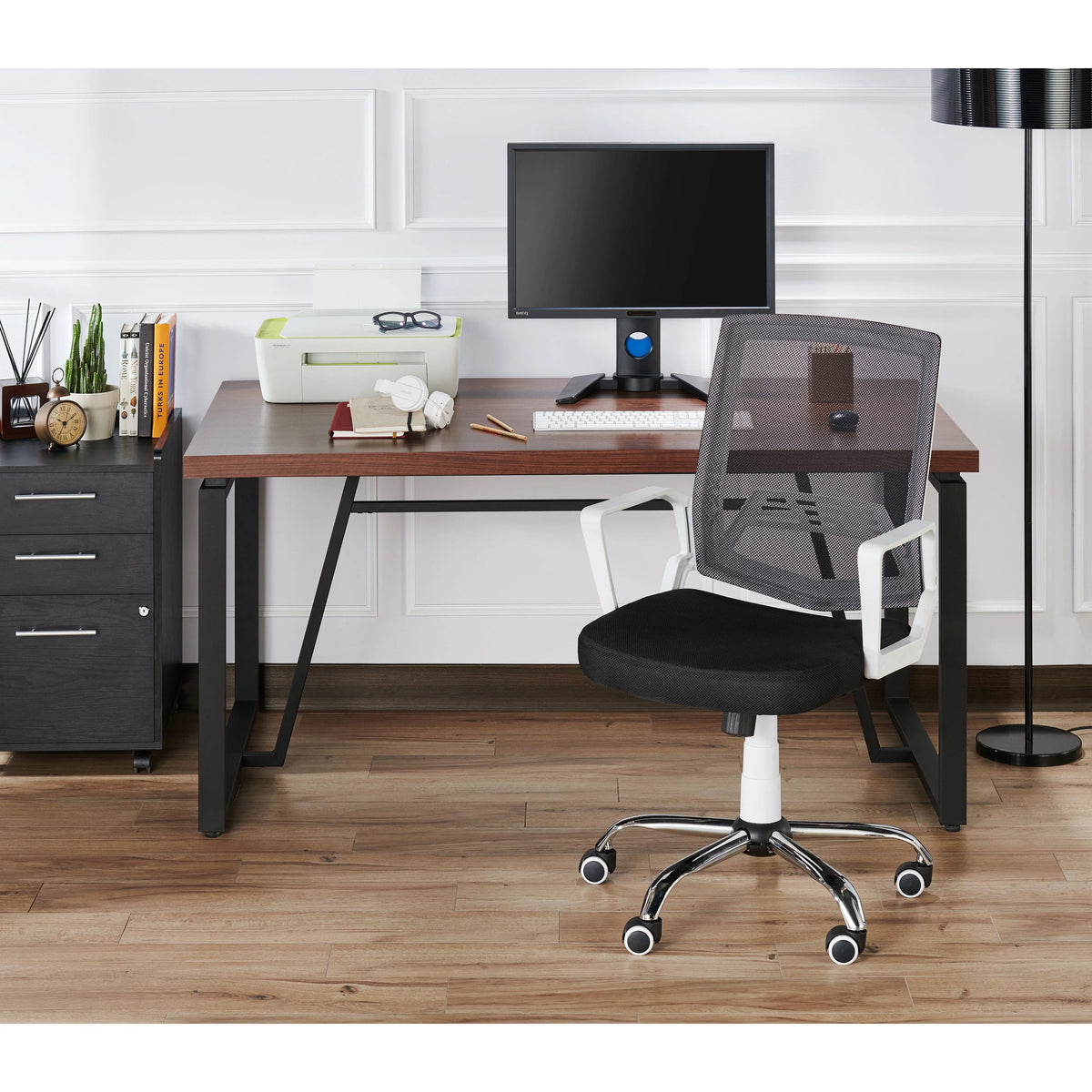 White Fabric Height Adjustable Desk Chair H86077