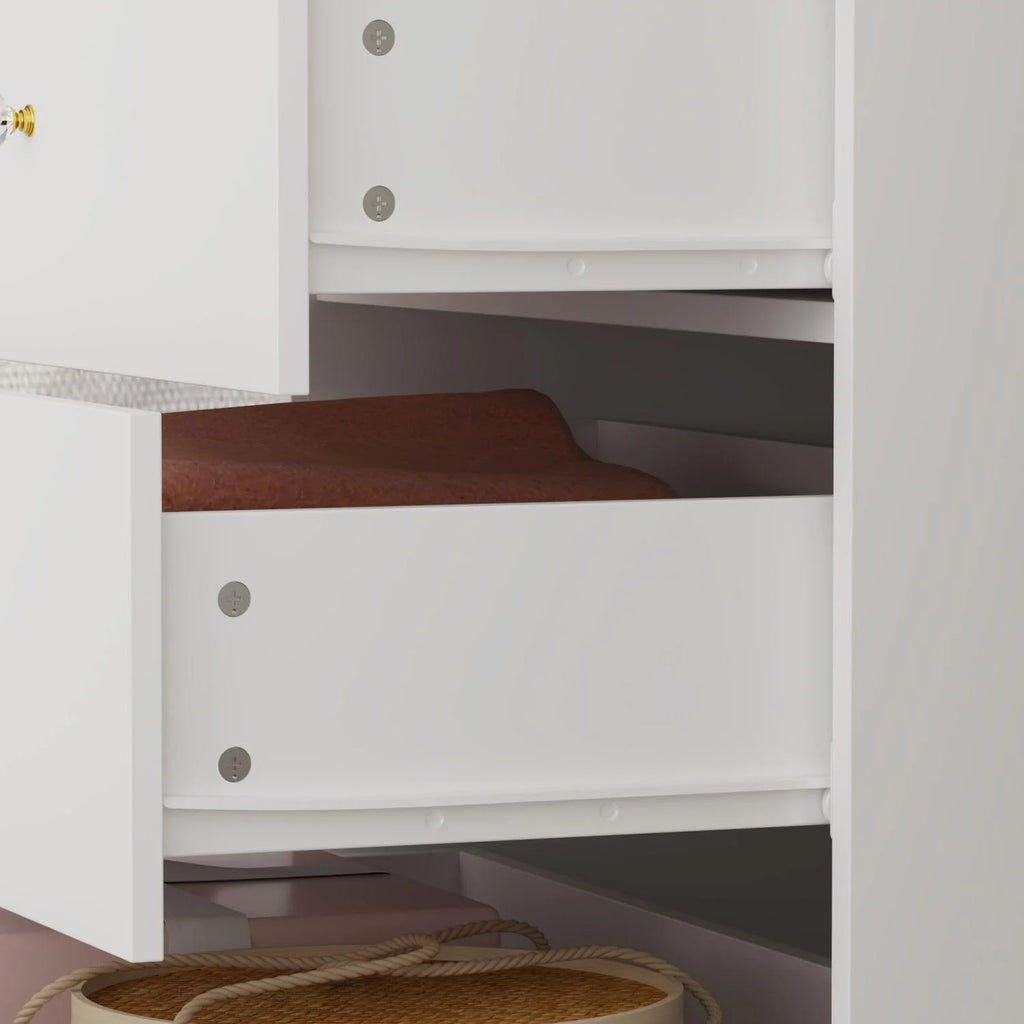 White 7 Drawer Dresser D903