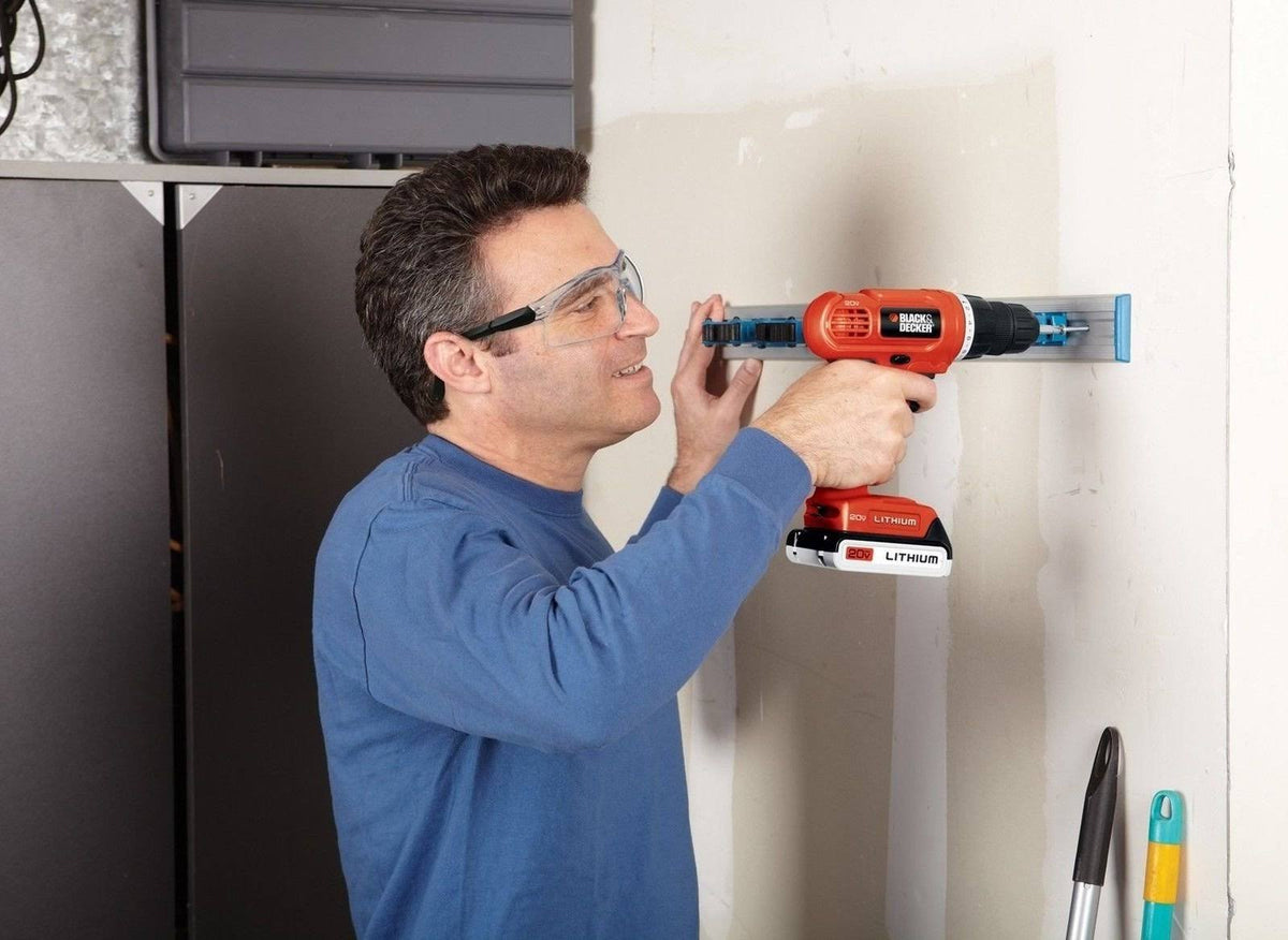 20-Volt Max Lithium-Ion Drill Kit with 100 Accessories F332