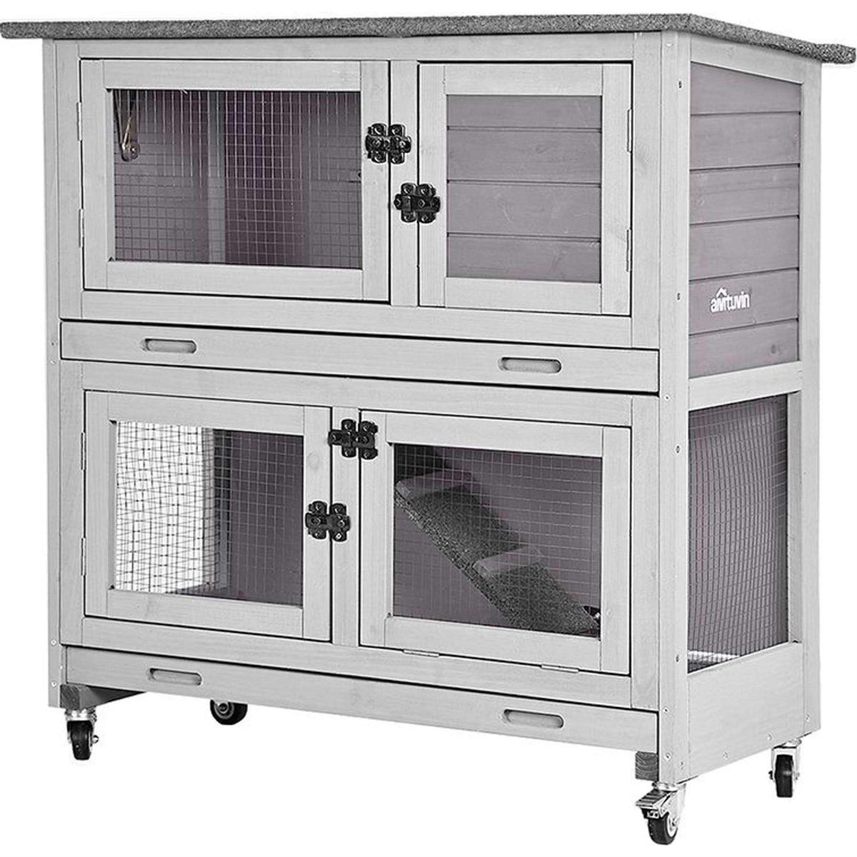 Bunny Hutch with Wheels M7165