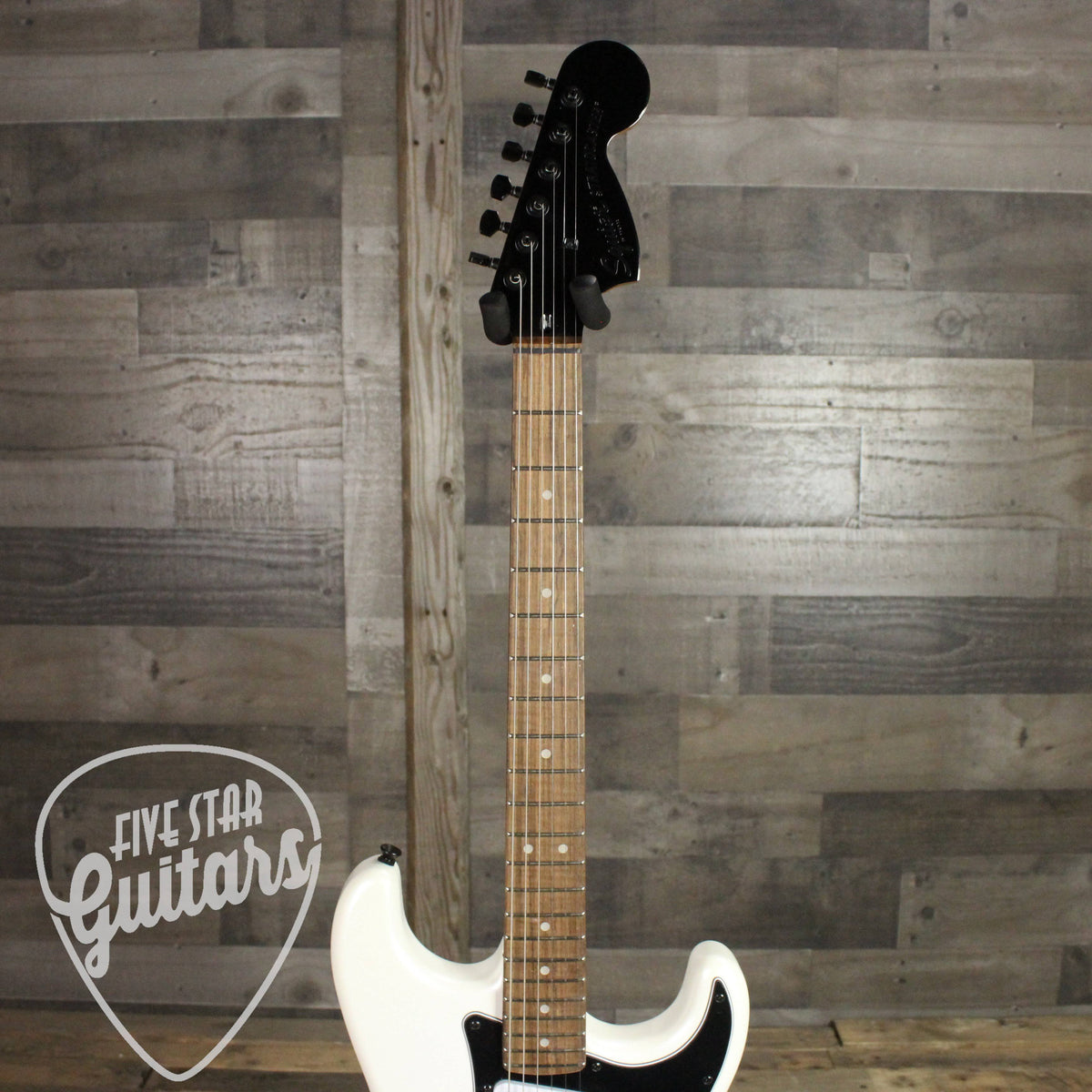 Pearl White Electric Guitar Z157