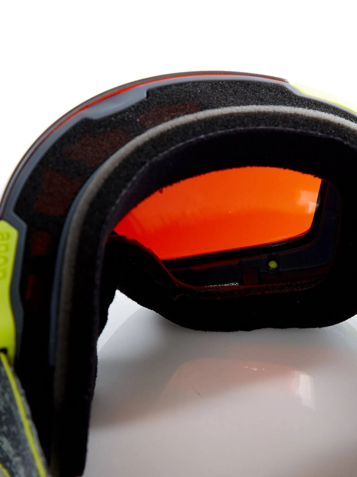 Silver Snowboarding Goggles I3189