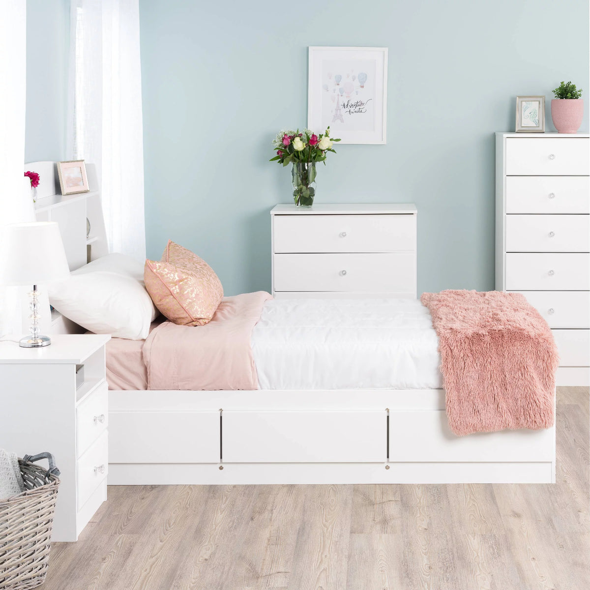 6 Drawer White Chest M15769