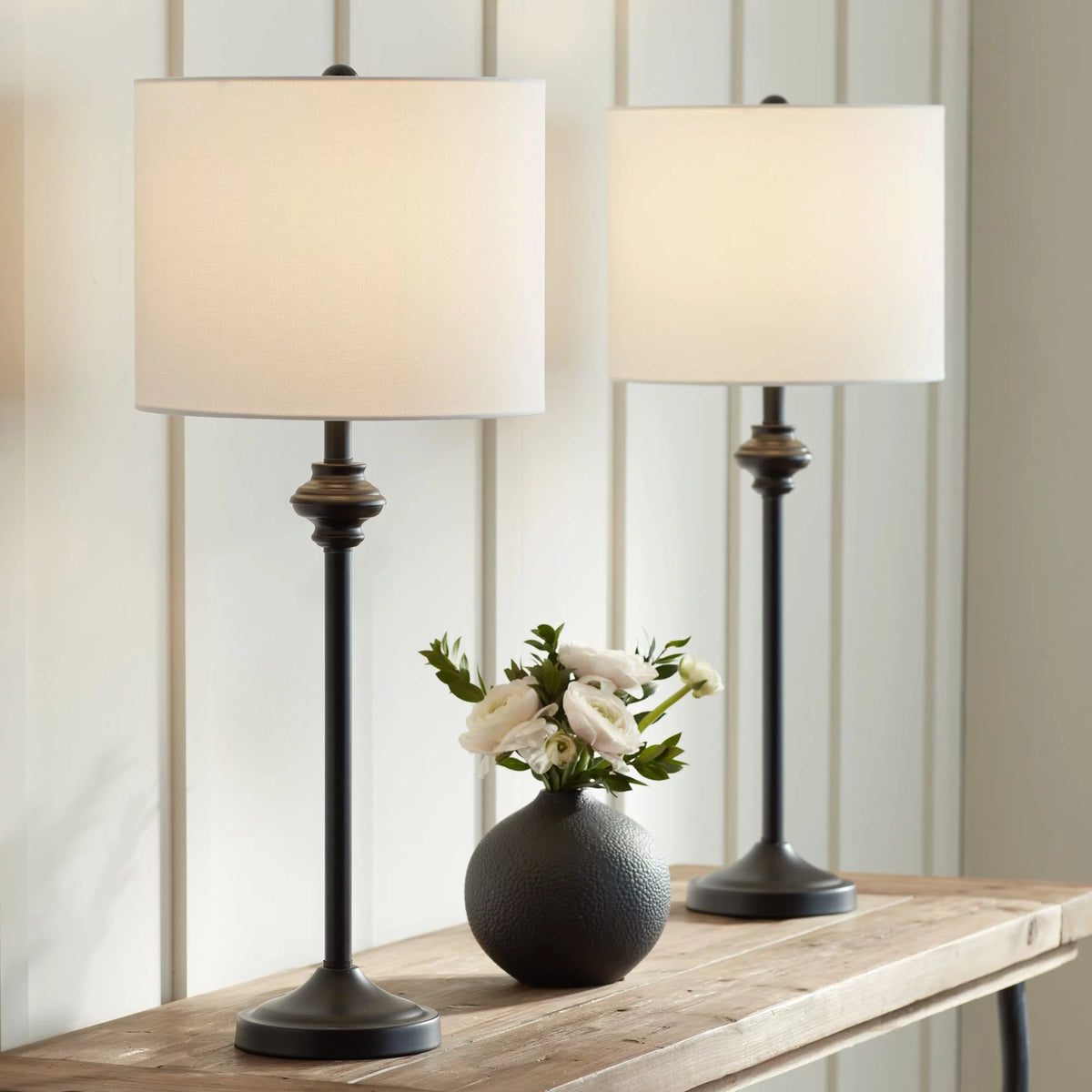 Set of 2 Black Metal Table Lamps T33842