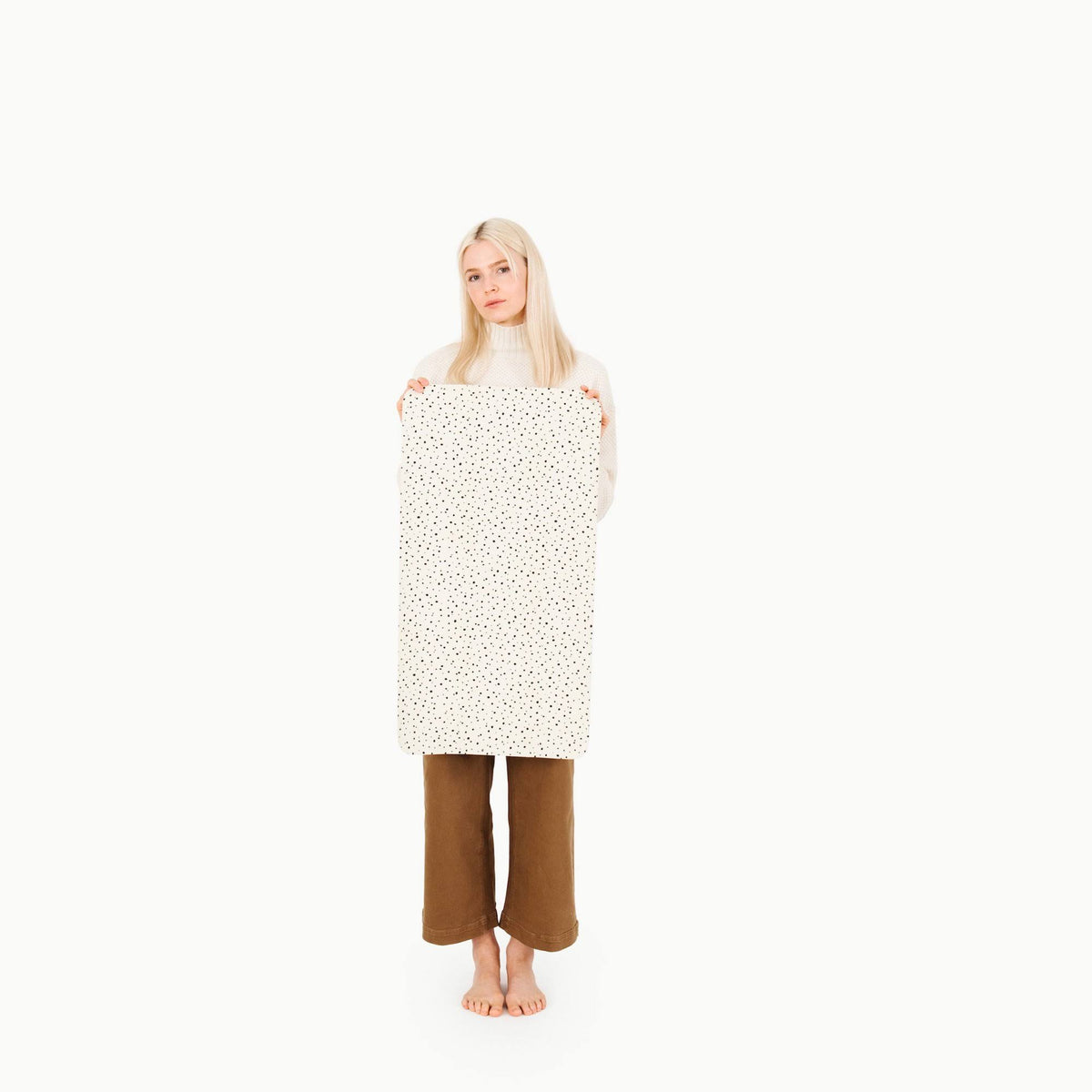 Ivory Scallop Micro+ Y49828