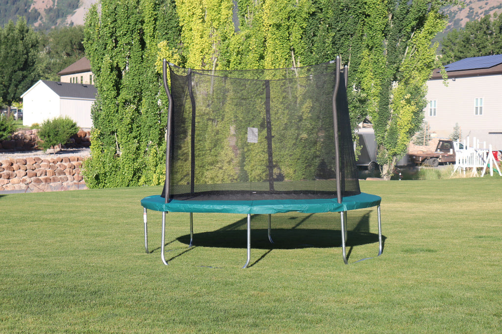 10 foot Trampoline with Green Pad Y890705